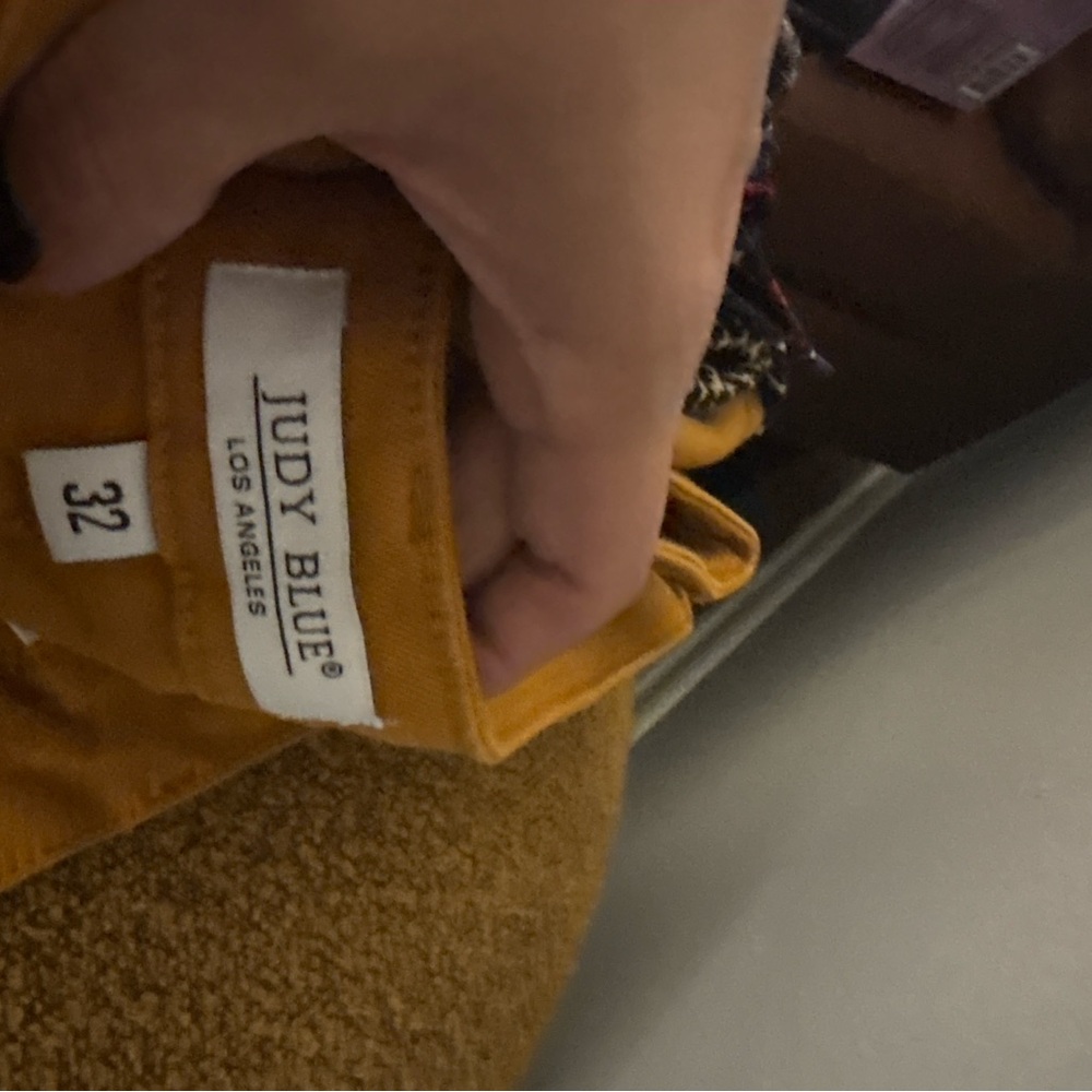 Judy Blue Golden Trousers